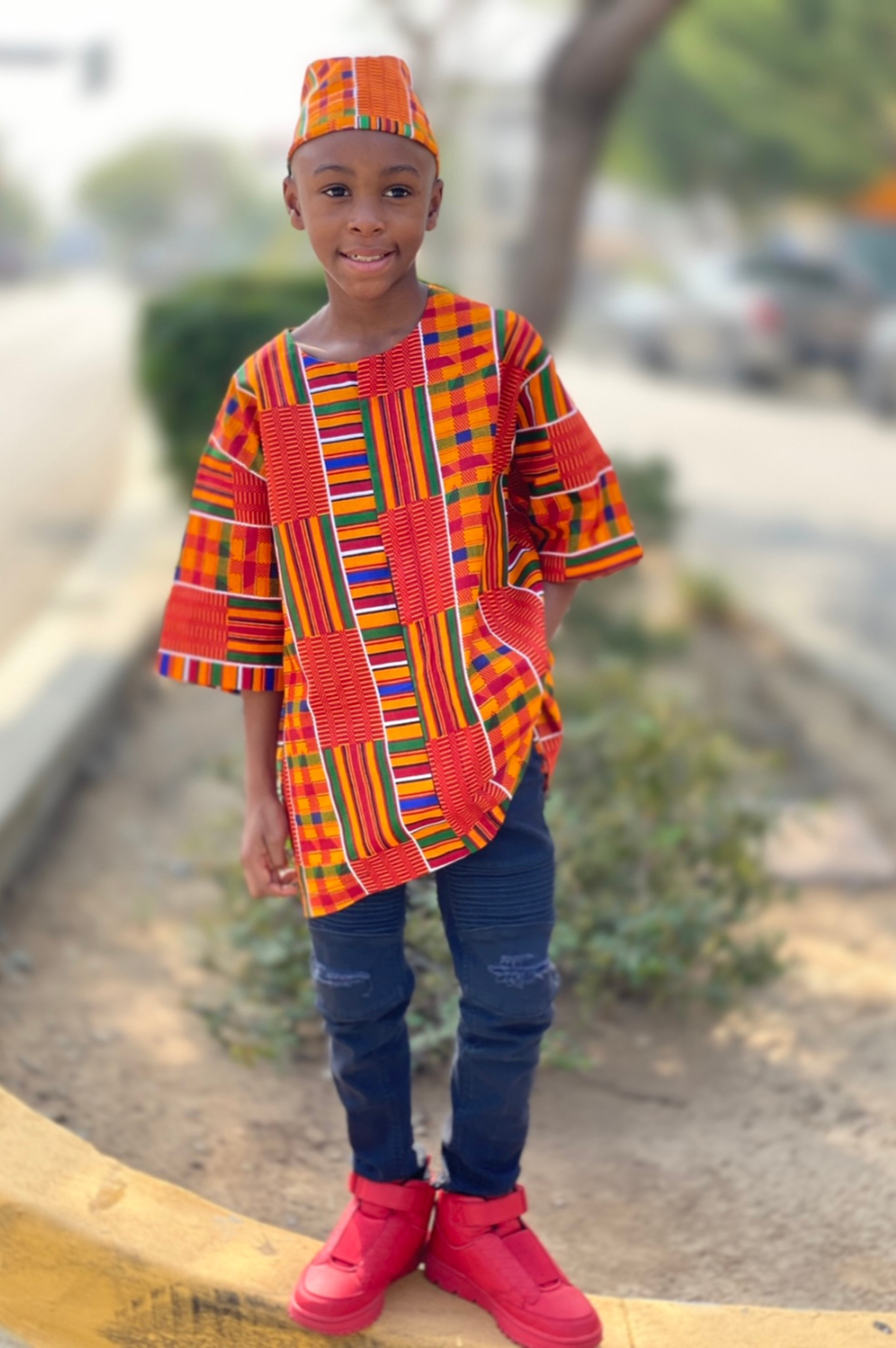 Boys toga top